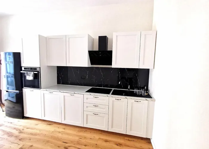 Premium 2 With Balcony, Horea Near Center Kaloşvar