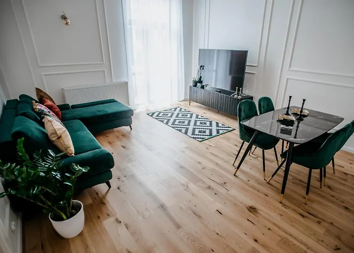 Premium 2 With Balcony, Horea Near Center Apartament