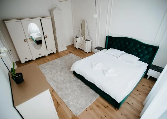 Premium 2 With Balcony, Horea Near Center Apartament